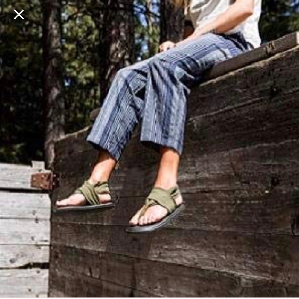 Sanuk Yoga Sling olive